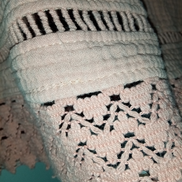 BOGO Free Jessica Simpson Top and free matching leggings if wanted - Picture 2 of 6